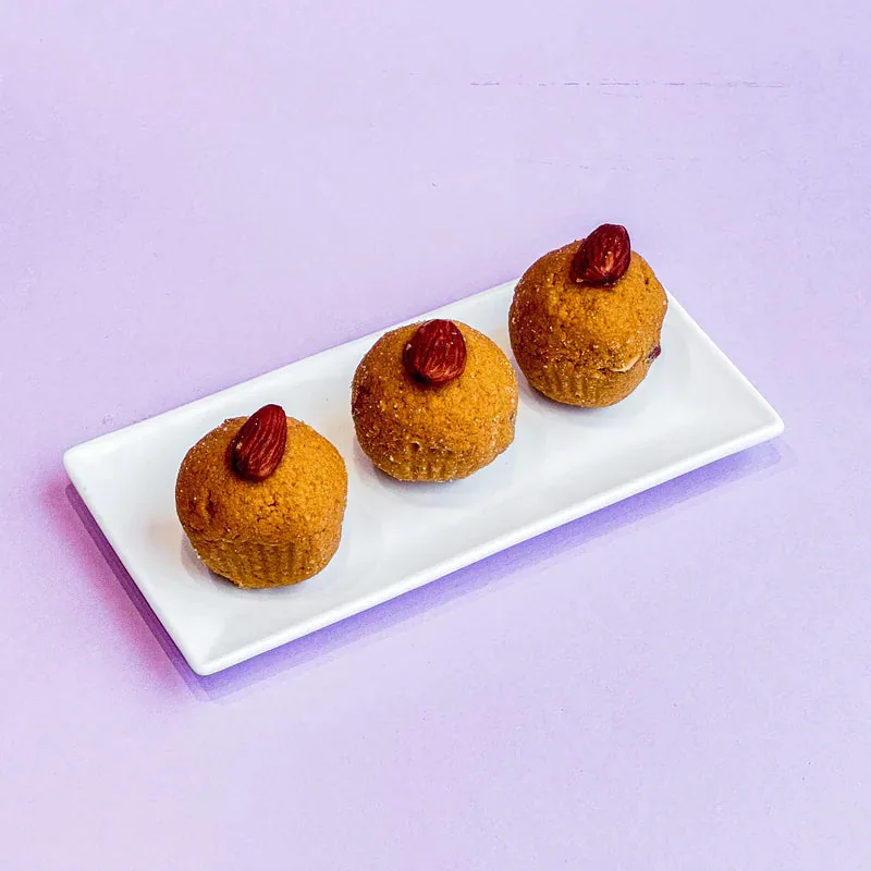 Gwalia Sweets Special Besan Laddu | Traditional Desi Ghee Mithai | Festive Indian Sweet 500 gm