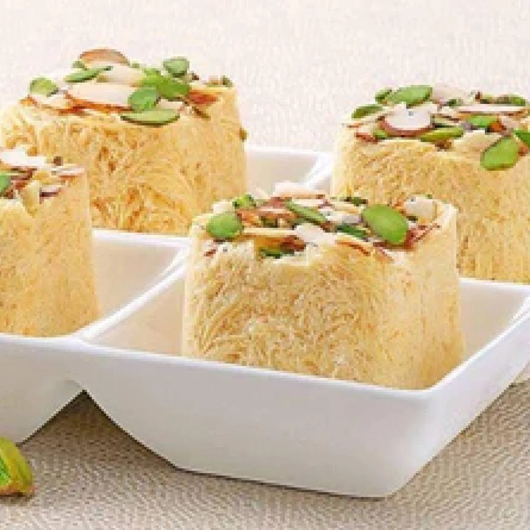 Jayhind Sweets Soan Papdi | Traditional Ghee Mithai | Flaky Melt-in-Mouth Indian Sweet-1