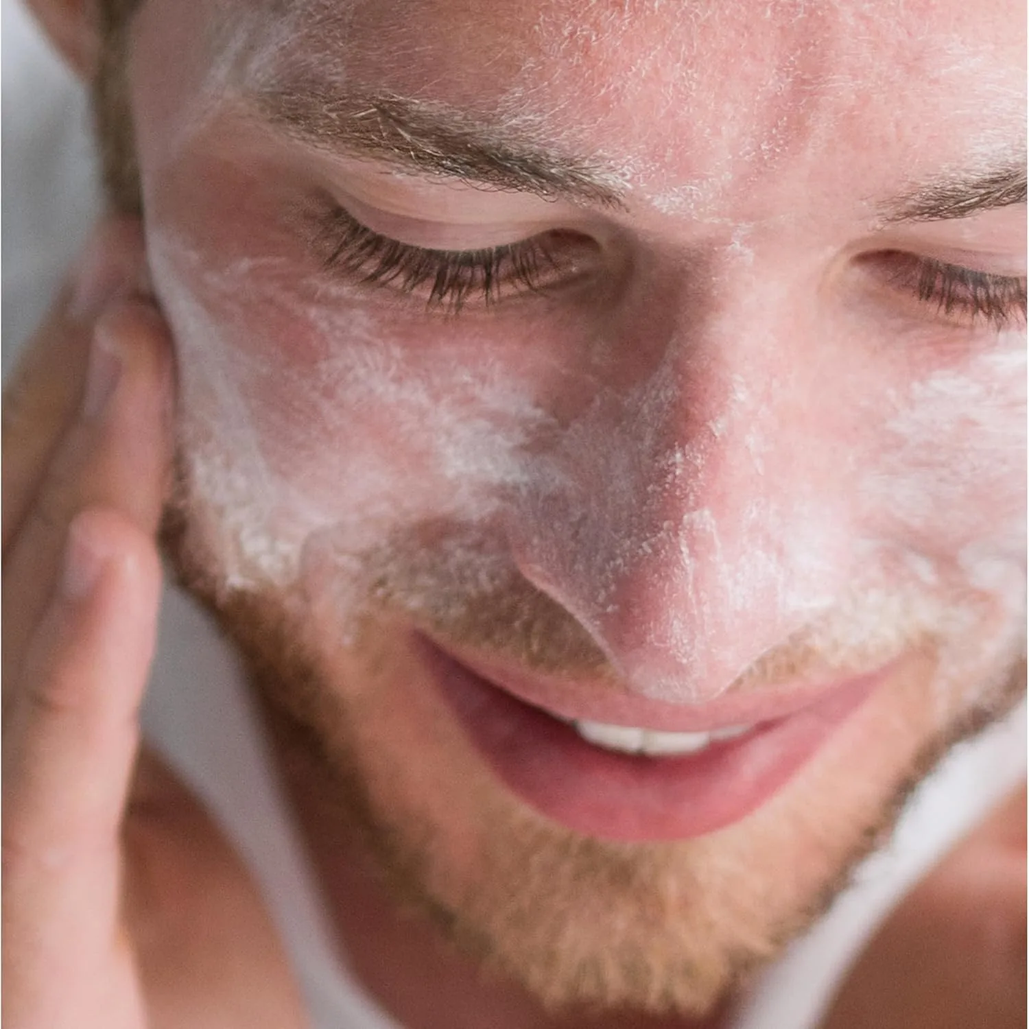 Neutrogena All-In-1 Acne Control Daily Face Scrub-3