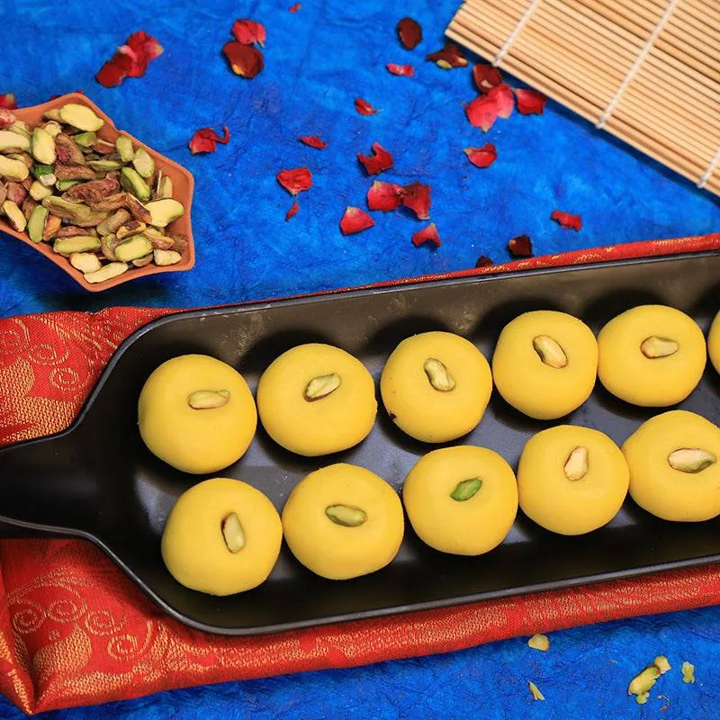 Olive Mithai Shop Kesari Khova | Authentic Saffron Khoya Sweet | Traditional Hyderabadi Recipe