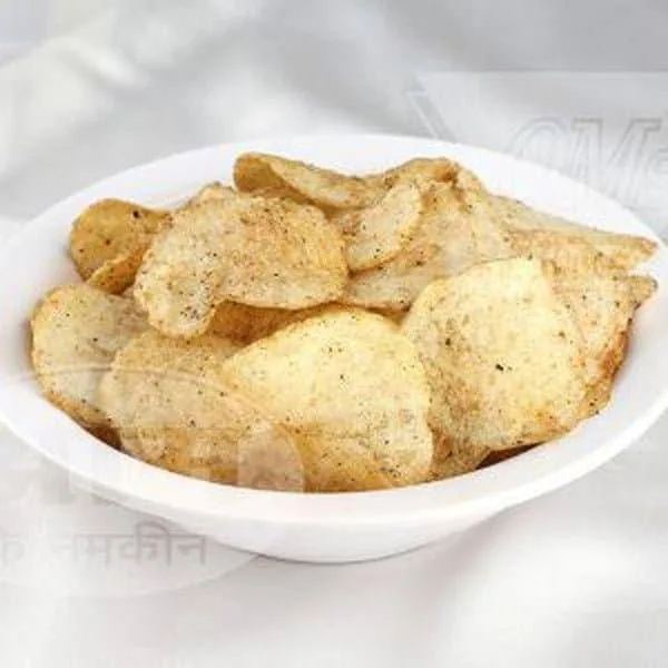 Om Namkeen Black Pepper Chips | Crispy Indori Wafer | Spicy Snack 200 gm