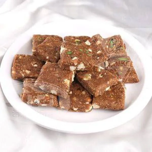 Om Namkeen Sugar-Less Anjeer Chikki | Natural Fig Sweet | Nutritious Dry Fruit Snack