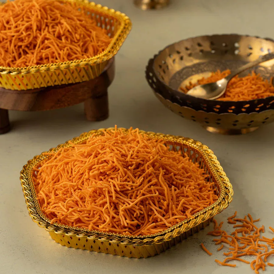 Pothgaal Sweet Alu Sev | Crispy Potato Namkeen | Authentic South Indian Snack-2