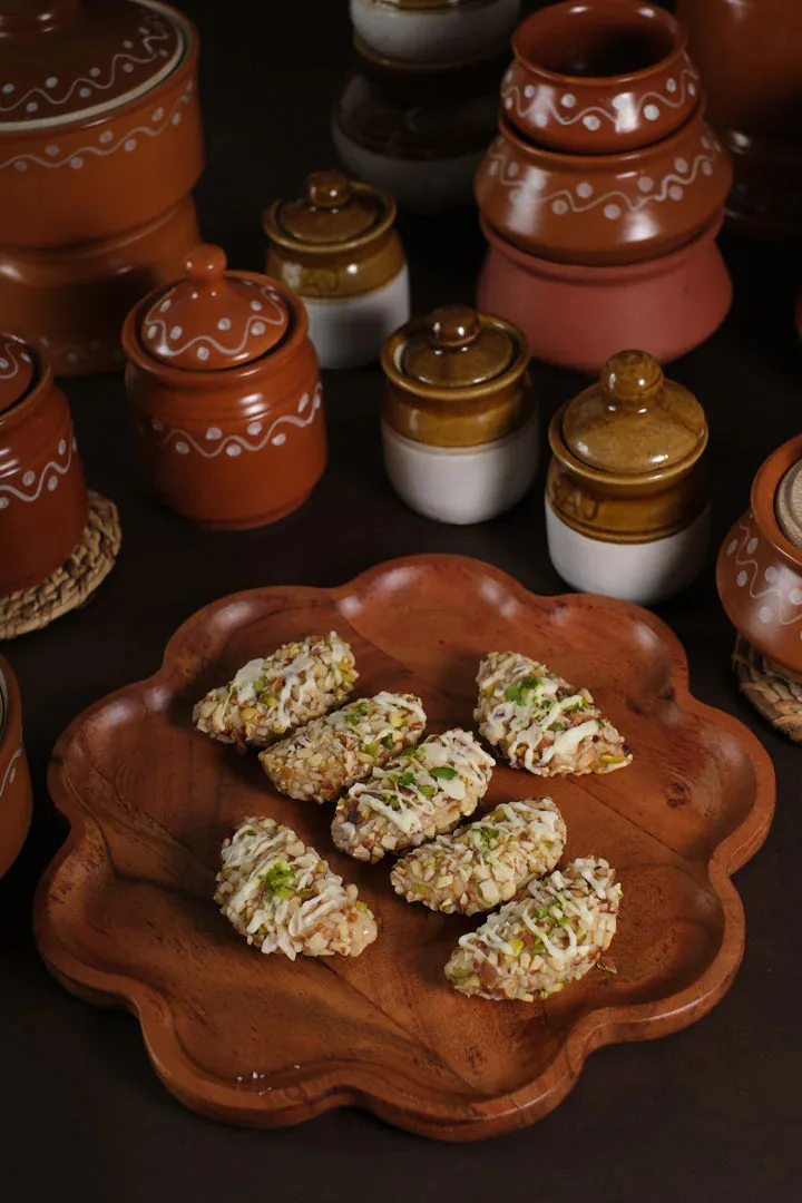 Pothgaal Sweet Dry Fruit Gujia | Traditional Stuffed Sweet | Rich Mawa & Nut Filling-1