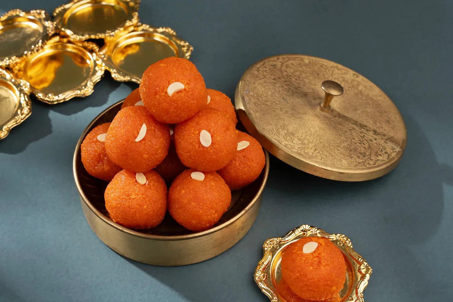 Pothgaal Sweet Mothichur Laddu | Traditional Indian Mithai | Pure Ghee & Cardamom