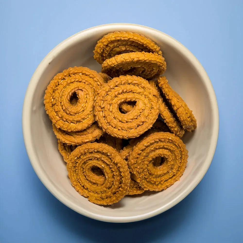 Radhe Prem Ki Mithaas Wheat Chakri | Crispy Whole Wheat Gujarati Farsan | Authentic Spiced Chakli 400 gm