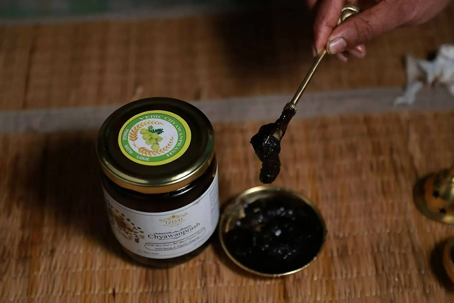 Tatsat Vedic Chyawanaprash with A2 Cow's Ghee | Sugar-Free Ayurvedic Rasayana | Wild Amla & Forest Honey-2