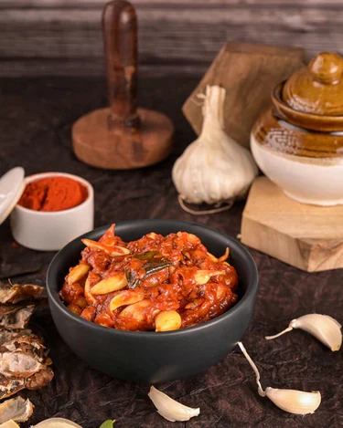 Tenali Ruchulu Garlic Nilava Pachadi - Andhra Style