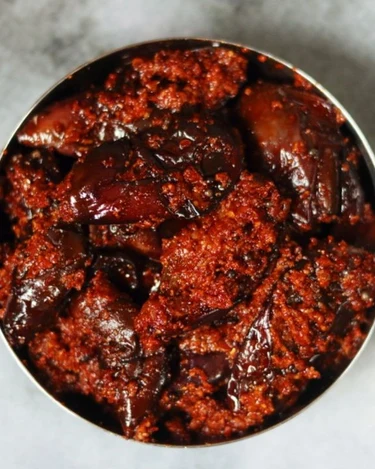 Tenali Ruchulu Vankaya Avakaya Pickle (Brinjal Pickle) - Andhra Style