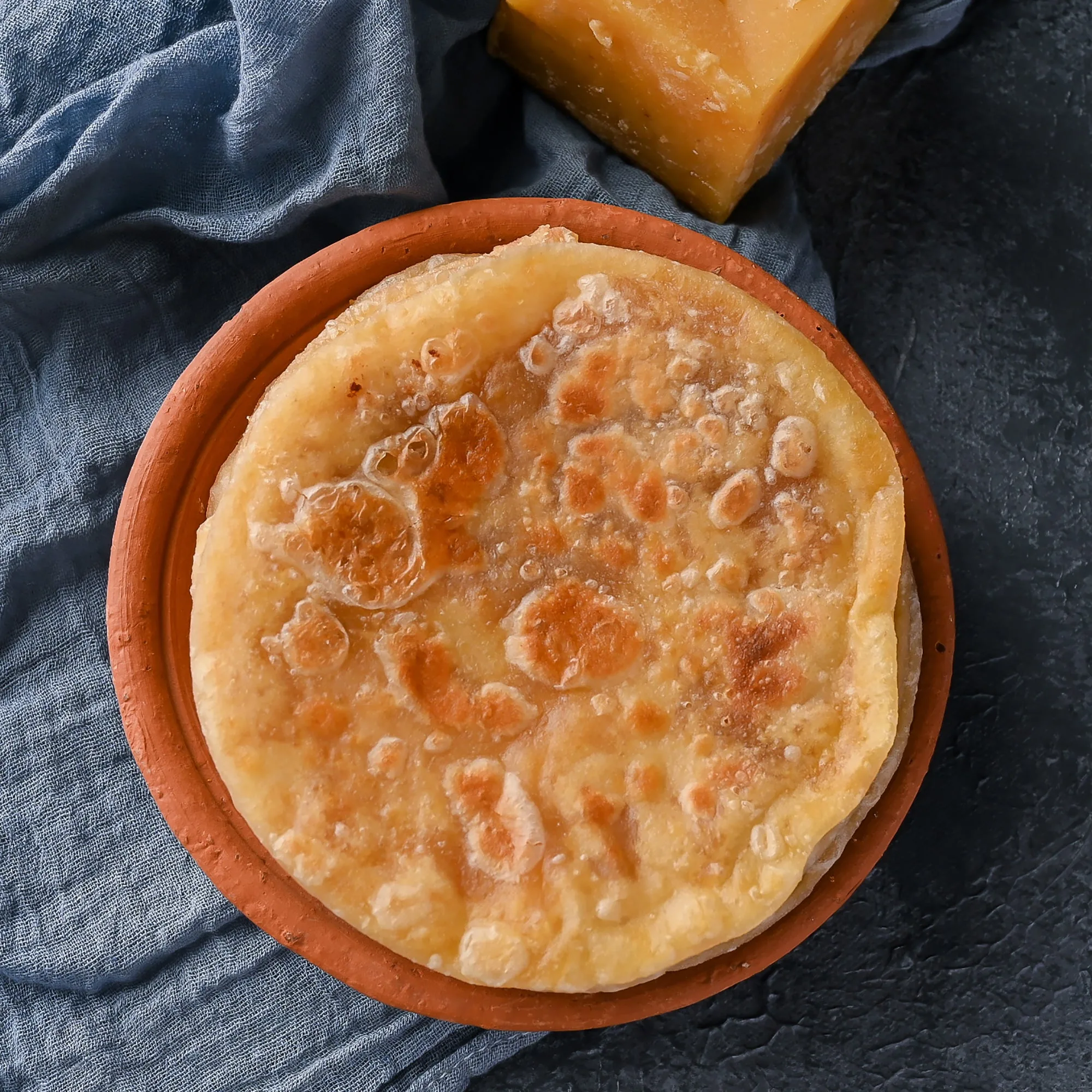 Vellanki Foods Bobbatlu (Jaggery) | Traditional Andhra Sweet Flatbread | Festive Puran Poli-2