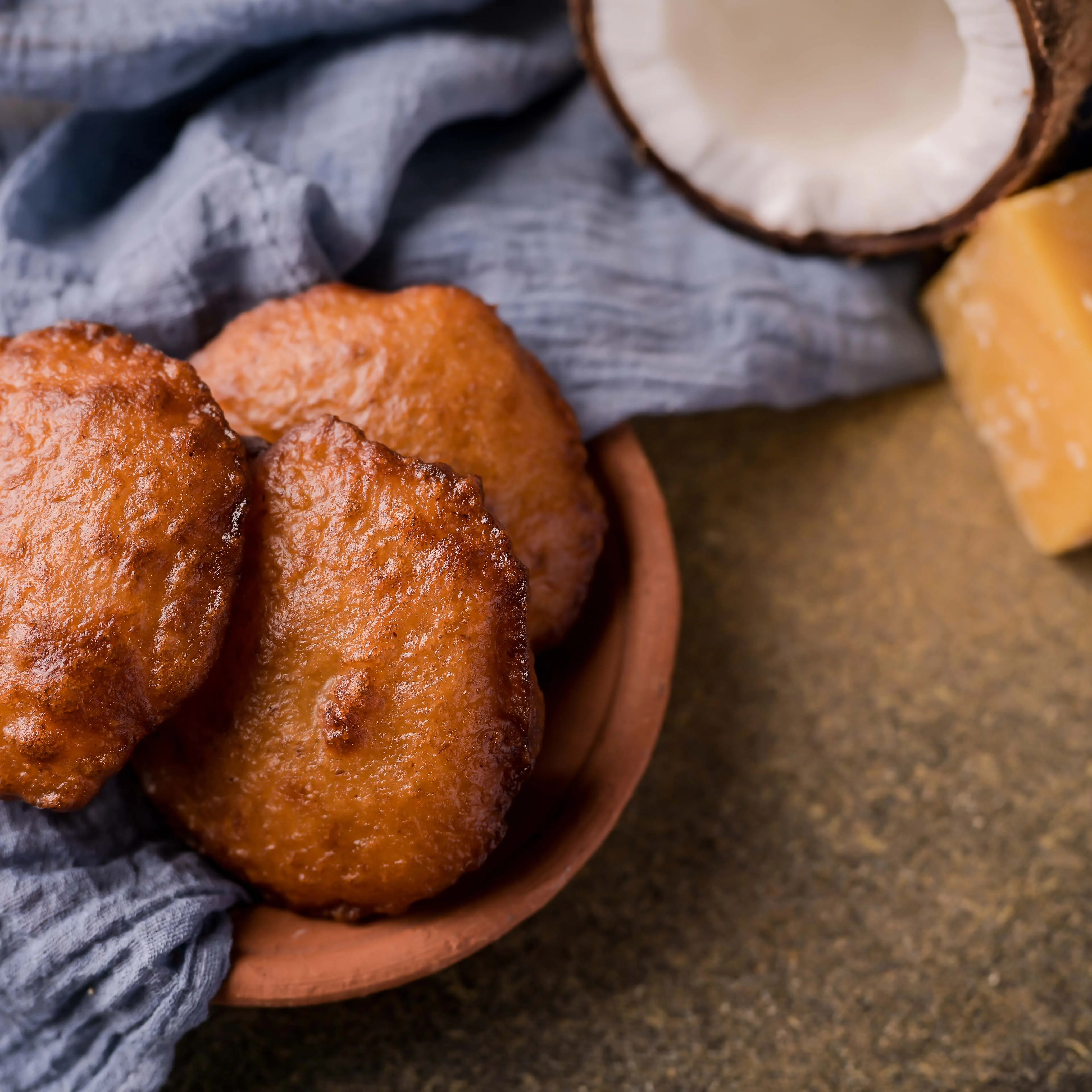 Vellanki Foods Boorelu | Authentic Telugu Poornalu Sweet | Festive Jaggery & Coconut Dumplings-2