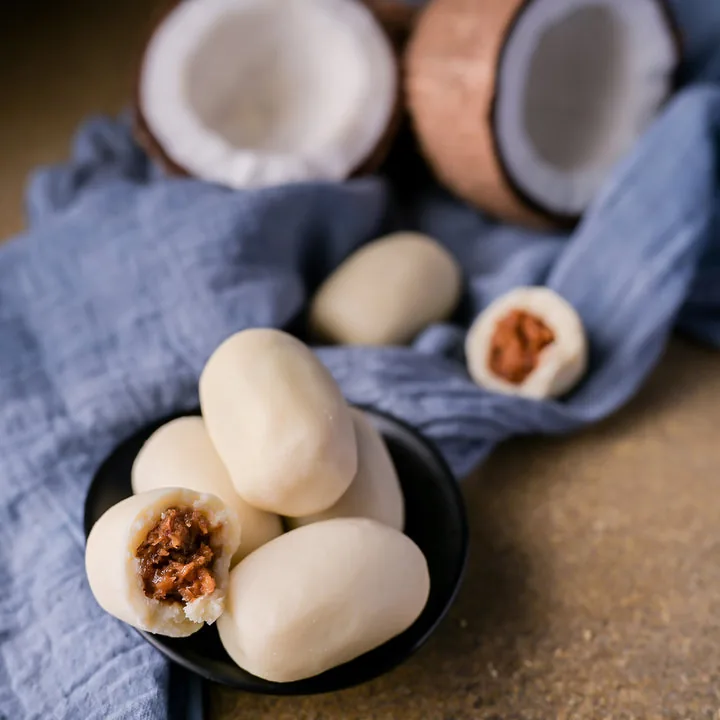 Vellanki Foods Kova Kajjikayalu | Traditional Andhra Sweet | Stuffed Milk Kova with Coconut and Jaggery