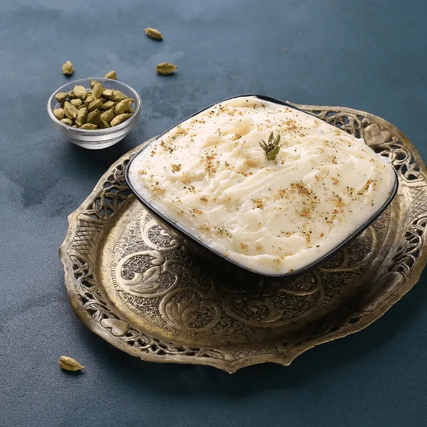 Vipul Dudhiya Sweets Elaichi Matho | Authentic Gujarati Shrikhand | Traditional Cardamom Dessert 500 gm