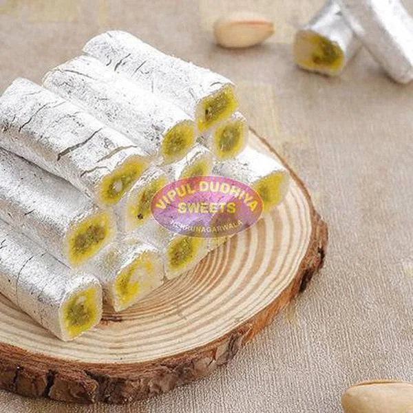 Vipul Dudhiya Sweets Kaju Pista Roll | Festive Mithai | Creamy Cashew & Pistachio Roll